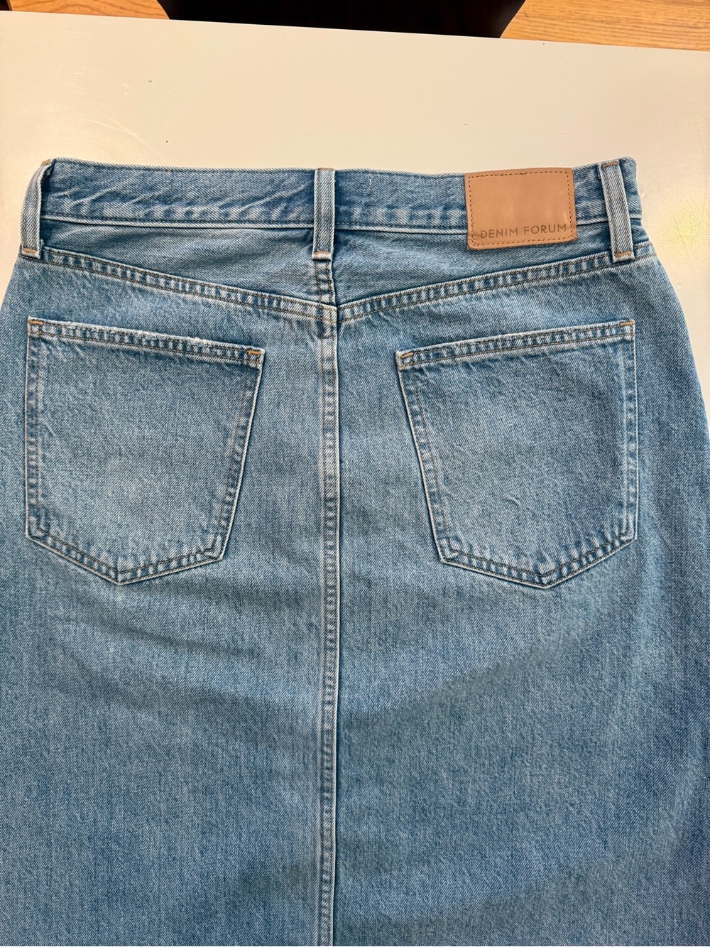 Aritzia Denim Forum The ‘90s Halle midi skirt - Picture 6 of 6